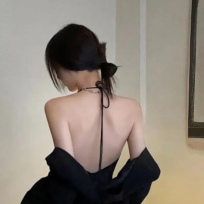 绝色春城